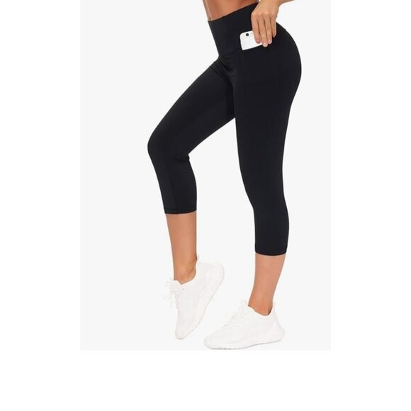 Gym People Womens 2XL High-Waisted Black Capri Leggings Side Pockets Workout - Picture 2 of 8